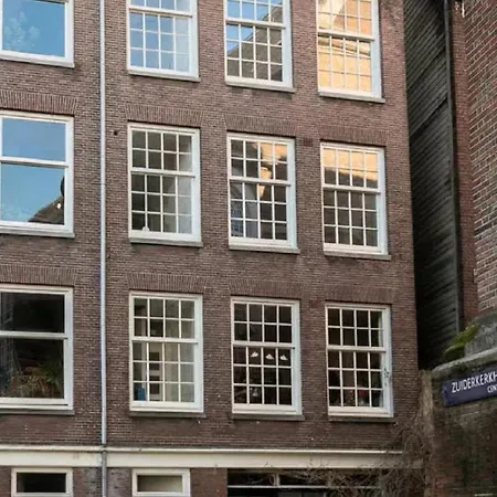 Unique Luxury In The Heart Of Amsterdam,